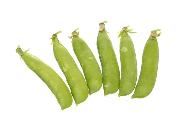 熟したエンドウ豆野菜、分離で白い背景 — ストック写真