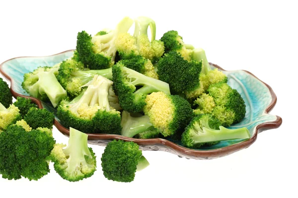 Brócolis cozido pronto para salada verde — Fotografia de Stock