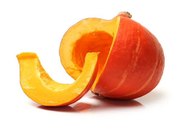 Calabaza naranja sobre fondo blanco —  Fotos de Stock