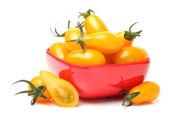 在白色背景上的新鲜黄色番茄 — 图库照片