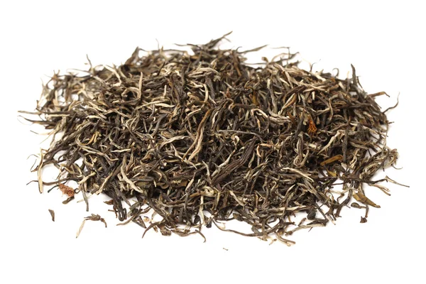 Tea heap leaves on white background — Stock Photo, Image