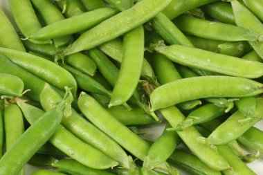 yeşil bezelyeler