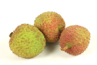 Litchi beyaz arkaplanda izole edildi