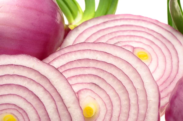 Rote geschnittene Zwiebel — Stockfoto