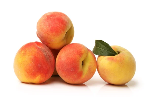 Peaches on white background — Stock Photo, Image