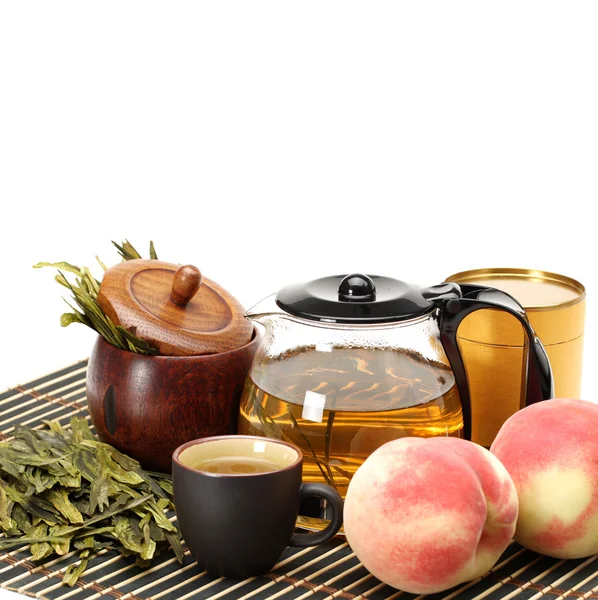 Cup and teapot of tea — Stock Photo, Image