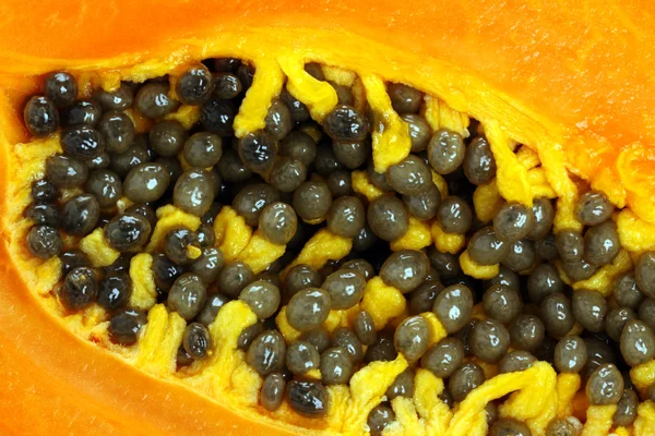 Frutas de mamão cortadas — Fotografia de Stock