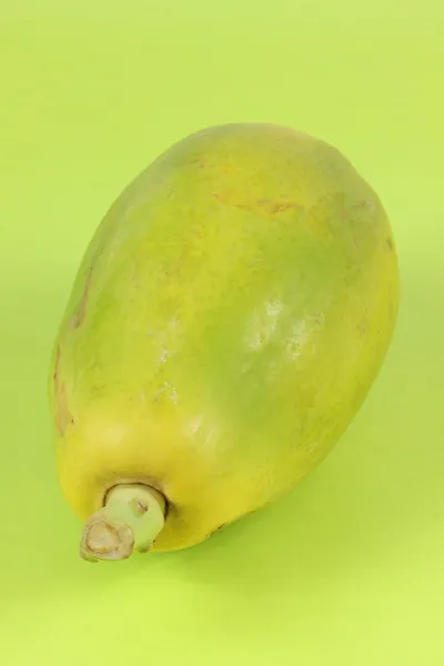 Single Papaya fruit — Stock Photo, Image