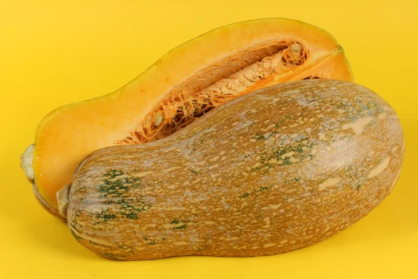 Citrouille orange coupée — Photo