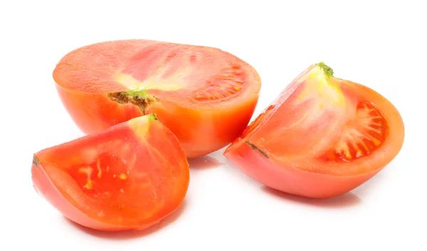 Teile der rohen Tomate — Stockfoto