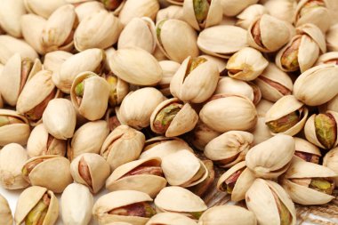 birçok Antep fıstığı