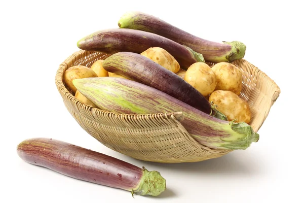 Aubergines and potatoes — Stock Photo, Image