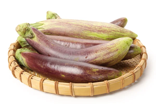 Aubergine op plaat — Stockfoto