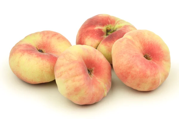 Flat peaches — Stock Photo, Image