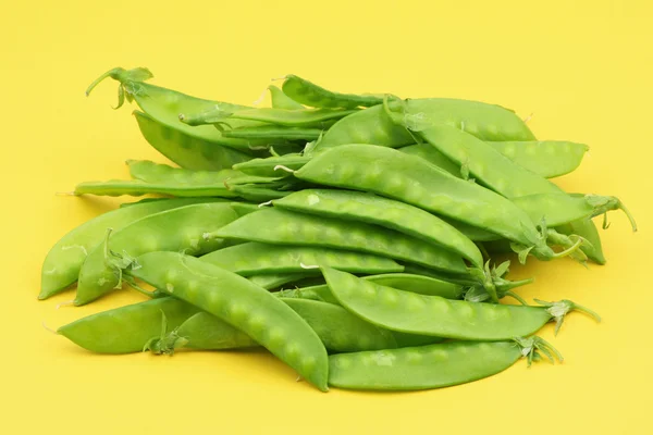 Handful of peas — Stock Photo, Image