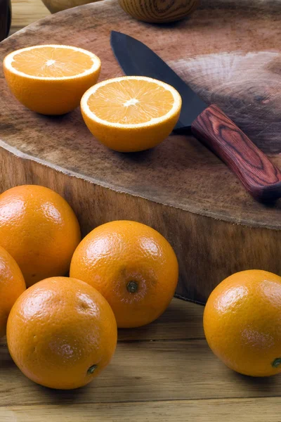 Kupie pomarańcze — Zdjęcie stockowe