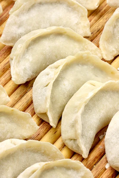 Bolinhos de massa feitos à mão — Fotografia de Stock