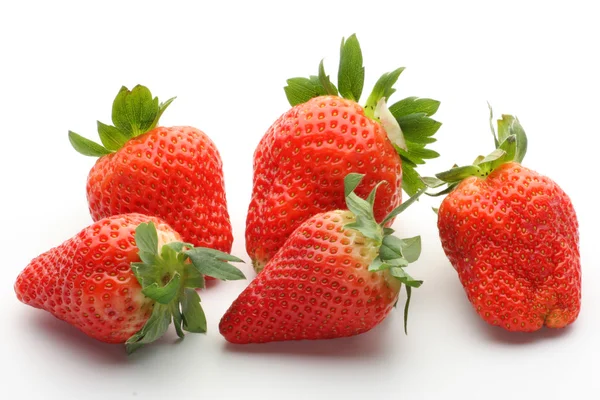 Handvol aardbeien — Stockfoto