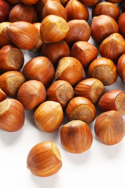 Whole hazelnuts — Stock Photo, Image