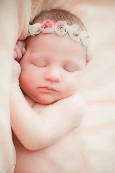 Sladká novorozená dívka — Stock fotografie