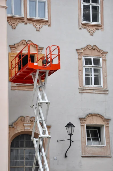 Huis Gewichtheffen — Stockfoto