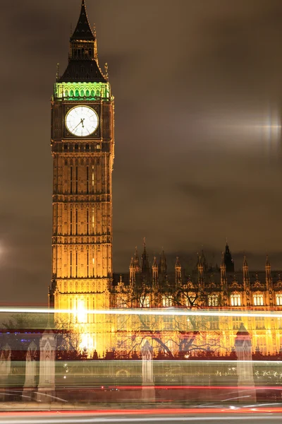 Big Ben 's nachts — Stockfoto