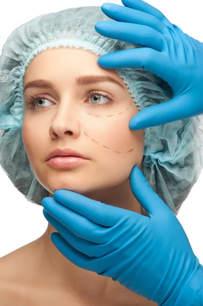 Vrouwelijk gezicht voordat plastische chirurgie — Stockfoto