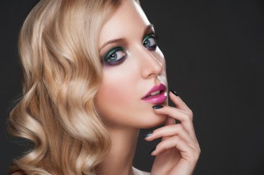 Yeşil kaptırdın kadınla