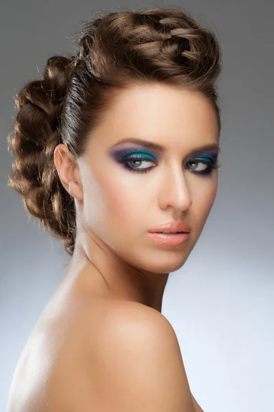 Woman with makeup and hairstyle — Stock Photo, Image