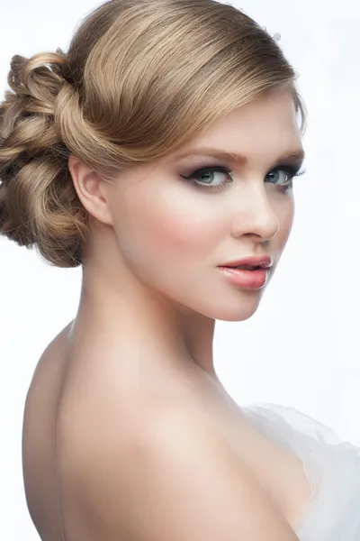Girl with hairstyle and makeup — Stock Photo, Image