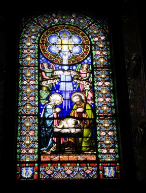 vitray pencereler monastery3 içinde