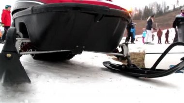 Kayak Merkezi üzerinde Kızıl kar mobil