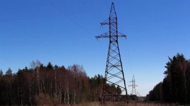 iki elektrik güç Kulesi