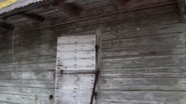 eski bir ev, eski bir ahşap Zona