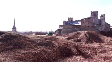 nerede eski kale kalıntıları tarihi yerler