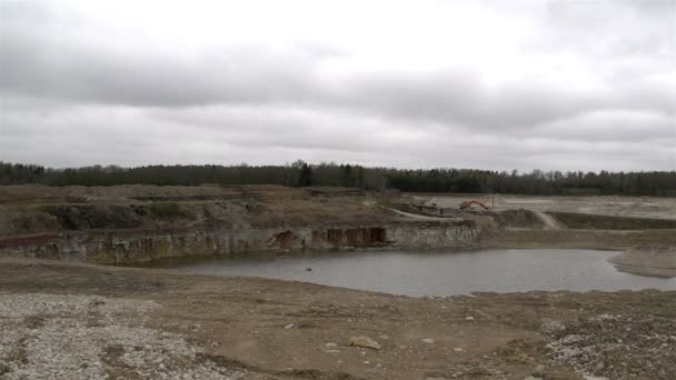 Egy széles terület a bányászati mészkő — Stock videók
