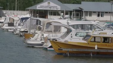 Beyaz Yatlar limana fs700 odyssey 7q