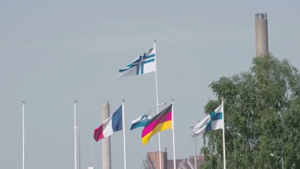 Reihe von europäischen Flaggen schwenken fs700 odyssey 7q — Stockvideo