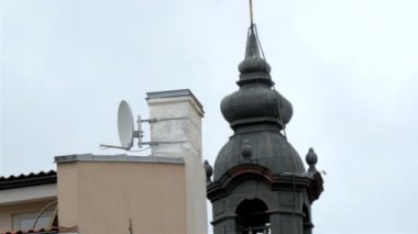 Rusya'dan Televizyon uydu üstüne bina gh4