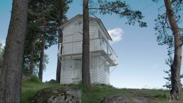 A white house on a hill in Kasmu Estonia FS700 Odyssey 7Q — Stock Video