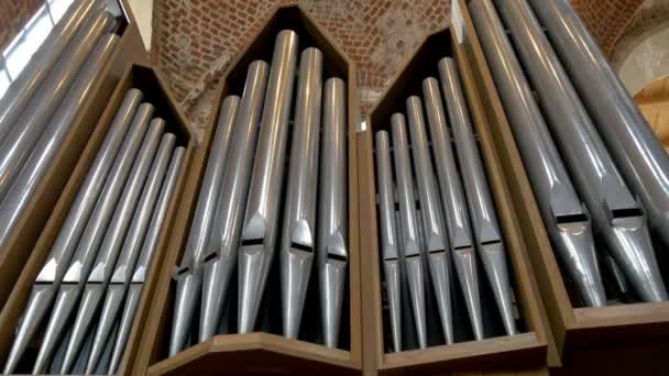 The metal organ inside the church GH4 — Stock Video