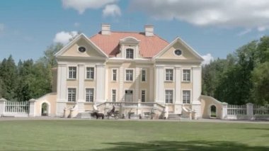 Güzel eski palmse manor içinde lahemaa fs700 odyssey 7q