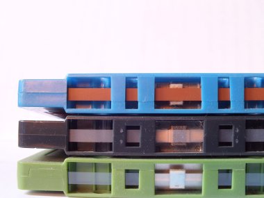 Üç kaset - retro 2