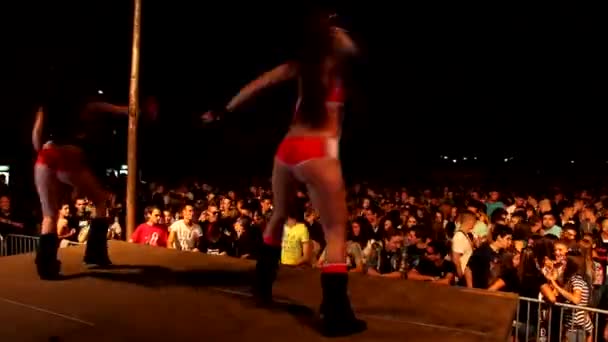 sexy clubbing videos Batman erotic photos