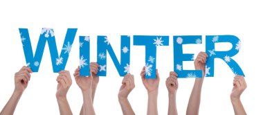 Mavi kış tutan eller