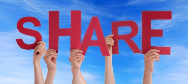 gökyüzünün önünde paylaşın