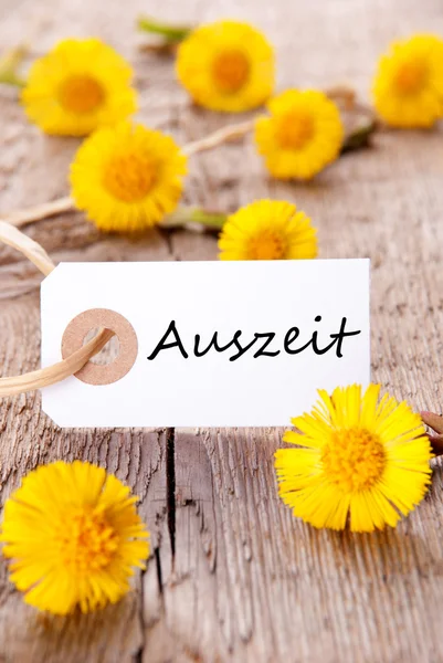 Баннер с надписью Auszeit — стоковое фото