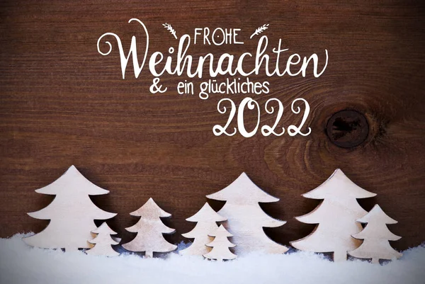 Bílé vánoční stromky, sníh, Glueckliches 2022 znamená šťastný 2022 — Stock fotografie