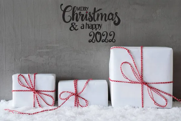 Cadeaux de Noël, neige, ciment, joyeux Noël et un joyeux 2022 — Photo