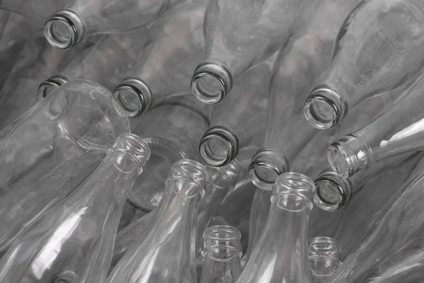 Botellas Vidrio Dentro Contenedor Reciclaje — Foto de Stock